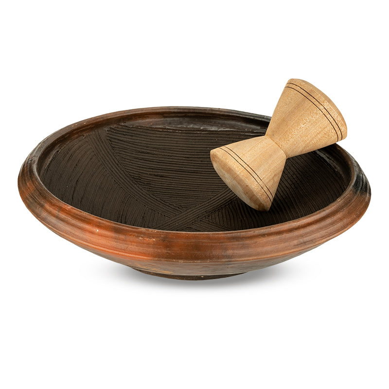 Asanka: The Ghanaian Grinding Pot (Large) with Wooden Grinder & Cover (Multi-colour) - AKOMA SKINCARE