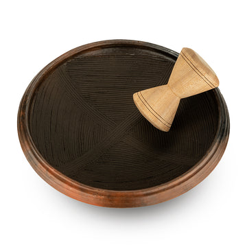 Asanka: The Ghanaian Grinding Pot (Large) with Wooden Grinder & Cover (Multi-colour)